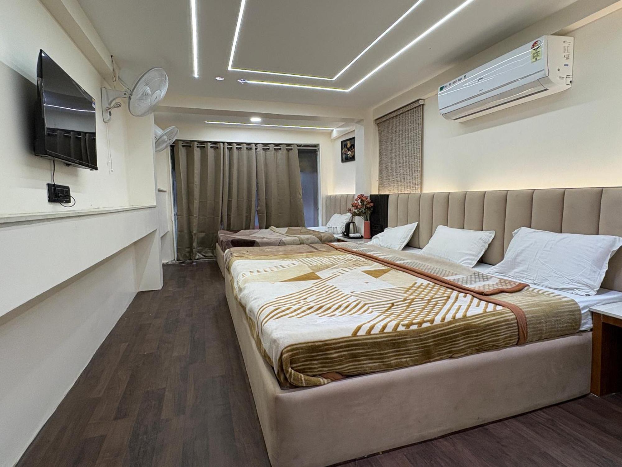 Hotel Anantshree Ujjain Exterior photo